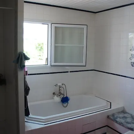 Entre Terre Et Bed & Breakfast 3*